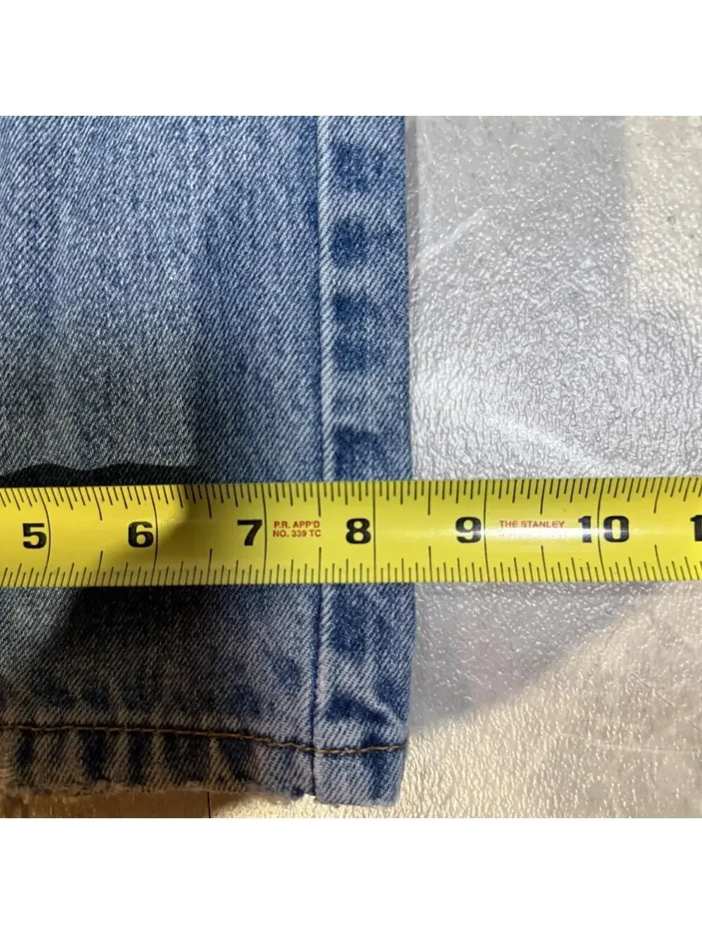 Levi’s 505 Regular Fit Light Wash Jeans 34x32